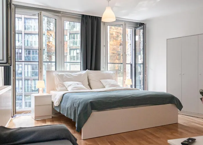 Gasometer - Designer Building With Amazing View Appartement Wenen